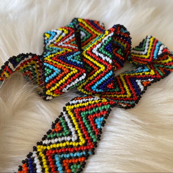 Unknown Accessories - Colorful beaded belt/necklace